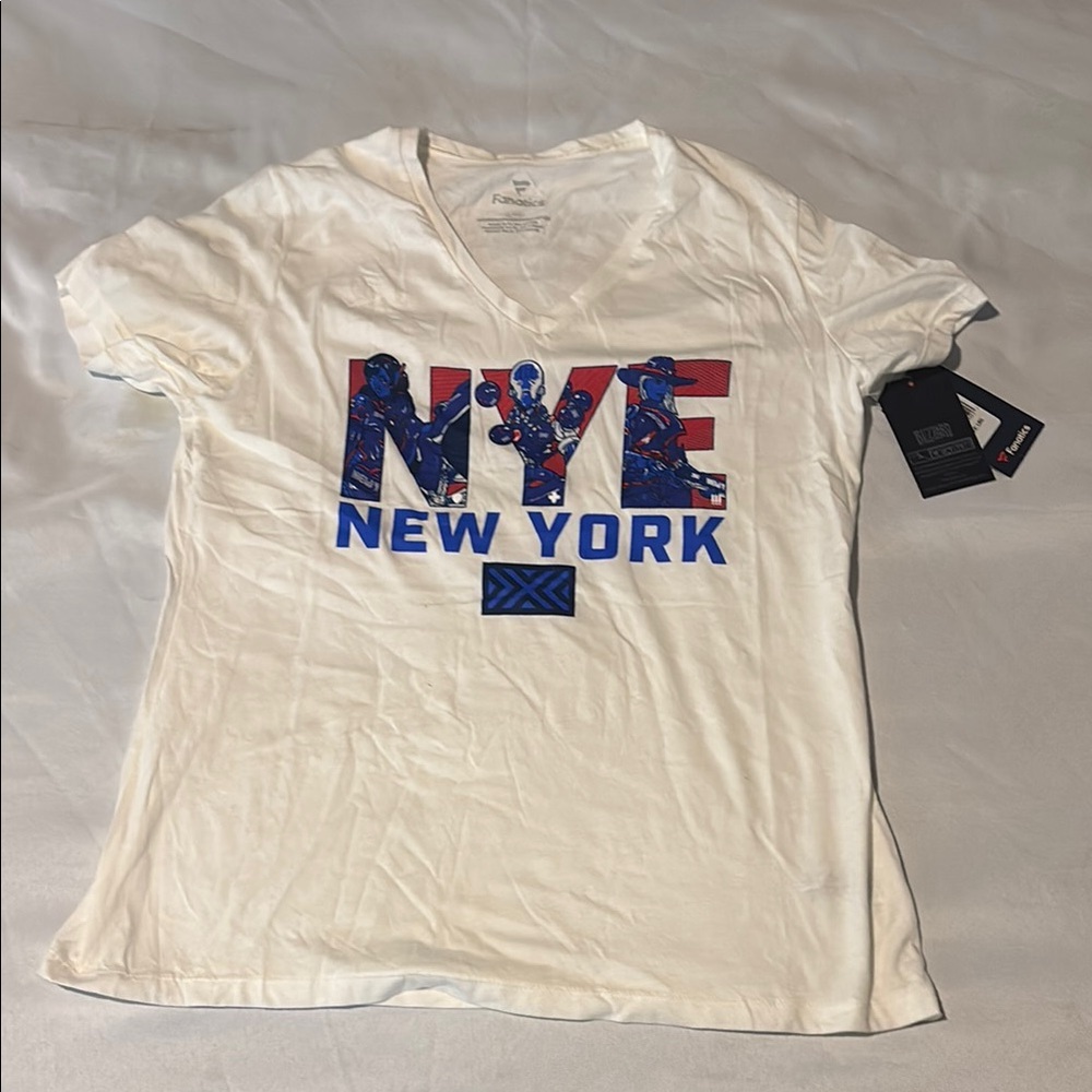 Fanatics White NYE New York Short Sleeve Tee